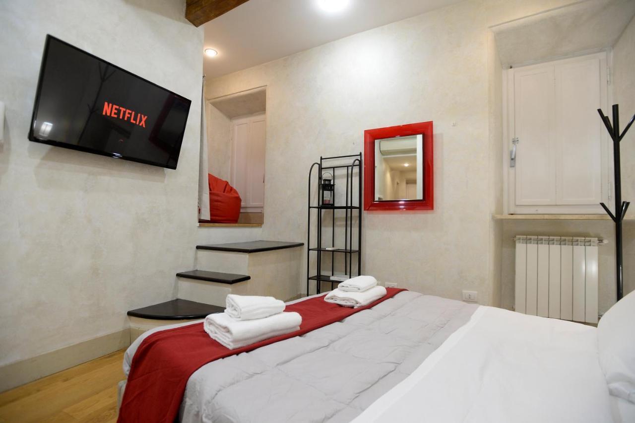 ローマLa Casa Degli Osti 1 - Piazza Navonaアパートメント エクステリア 写真