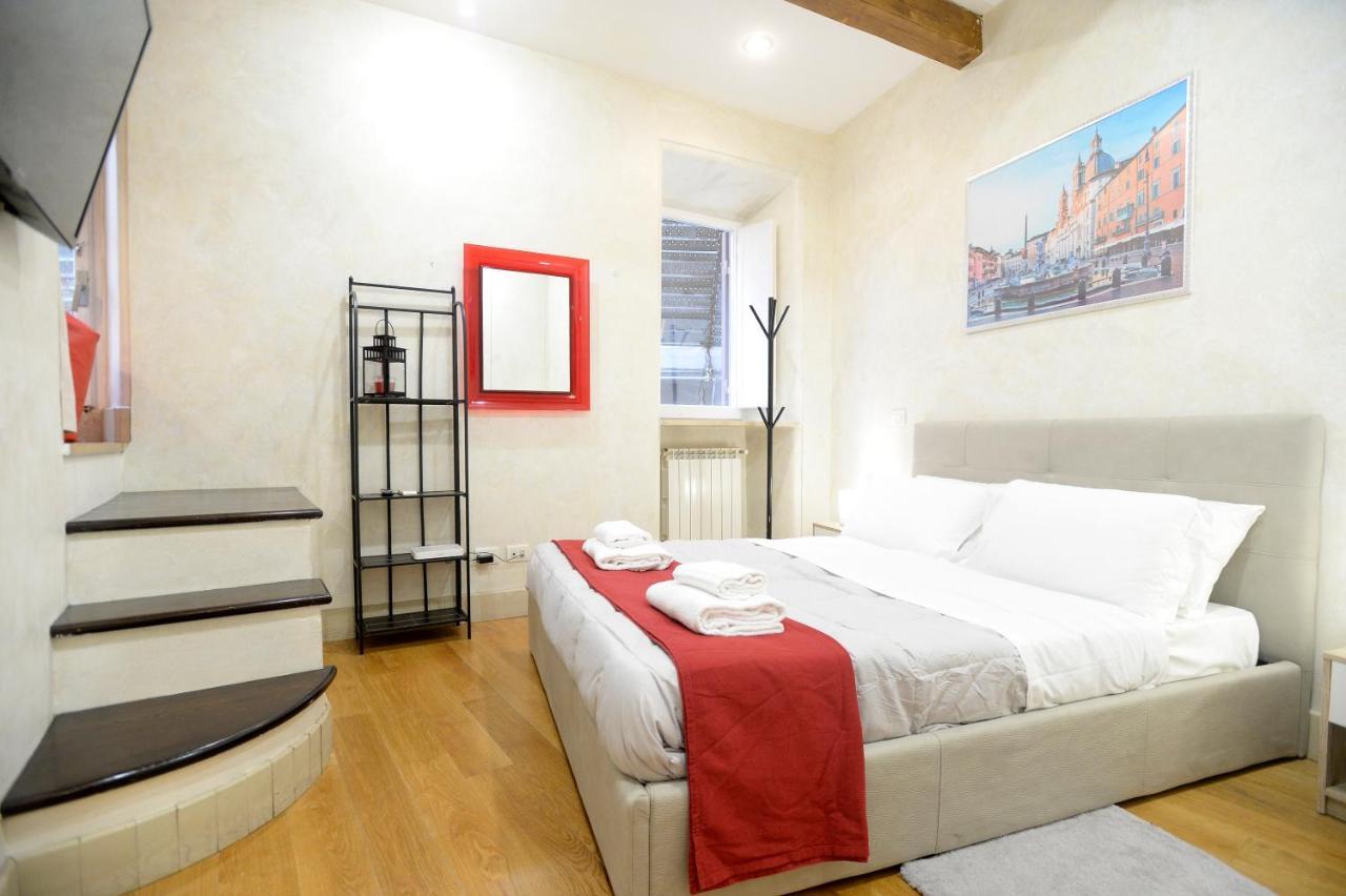 ローマLa Casa Degli Osti 1 - Piazza Navonaアパートメント エクステリア 写真